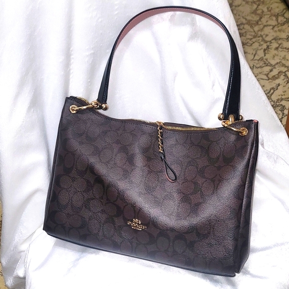 NWOT 🤎 LEATHER COACH SHOULDER BAG  🤎 - Picture 3 of 8